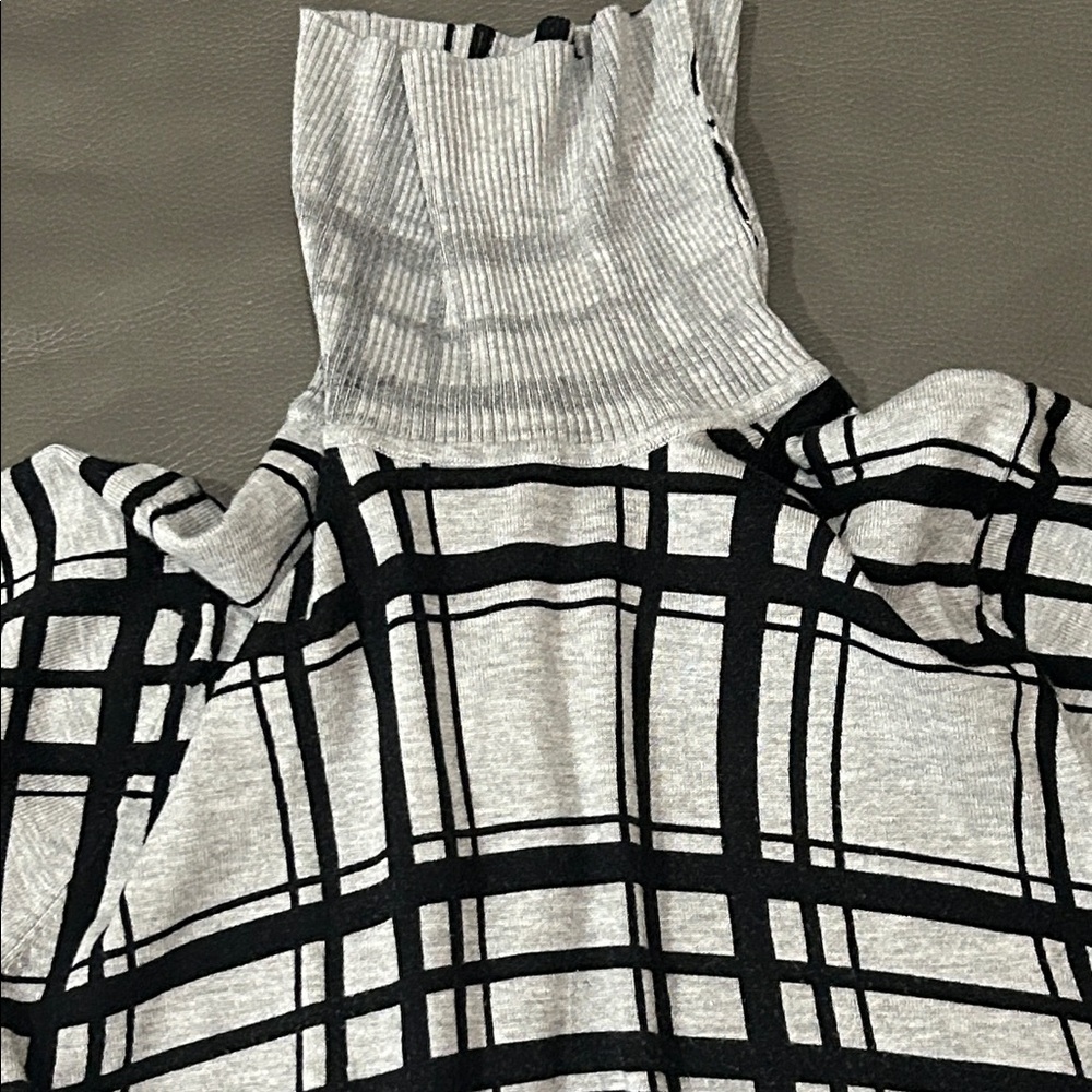 Lane Bryant Plaid Turtleneck Sweater size 18/20 - Picture 4 of 6